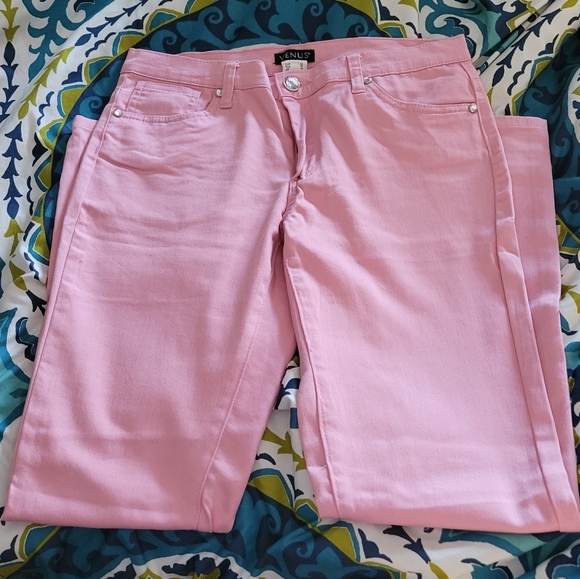 VENUS Denim - Like new pink venus denim